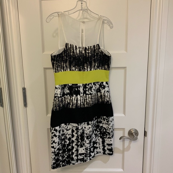 BCBG MAXAZARIA Tailored Dress - Picture 2 of 2